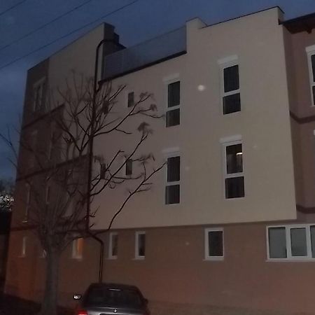 Edes Alom Guesthouse Сегед Екстер'єр фото
