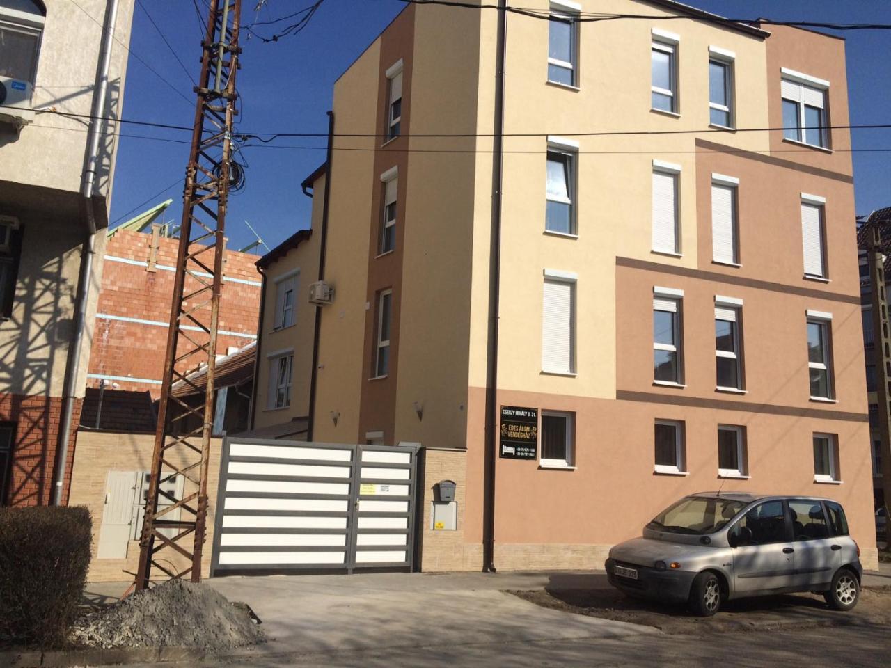 Edes Alom Guesthouse Сегед Екстер'єр фото
